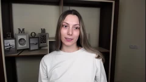 Vanessa online show from March 1, 6:32 pm