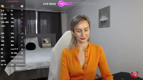 Snapshot of vanessakleiner chatting on December 4, 8:34 am Vanessa online show from December 4, 8:34 am