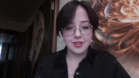 vanessashadow online show from September 19, 11:11 am