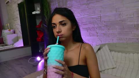 Vanessa online show from May 23, 4:33 pm