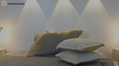 New account follow me online show from February 22, 8:53 pm