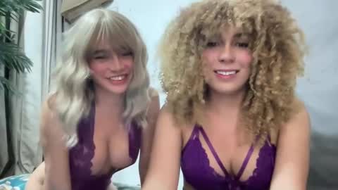 MY NAME IS BELLA GOODE  AND IM NOT JUST GOOD. IM INCREDIBLE. online show from February 16, 10:43 pm