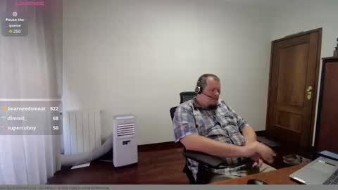 Vanifer online show from July 14, 2:12 pm