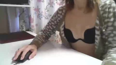 Snapshot of vanillachika205 chatting on January 19, 1:04 pm vanillachika205 online show from January 19, 1:04 pm