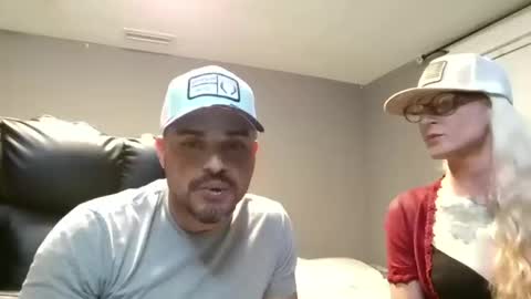 VanillaCupcakes69 online show from January 15, 3:22 am