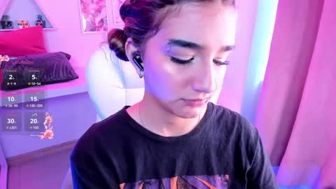 vanillafairy_ online show from May 27, 7:33 pm