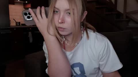 Vanilla online show from October 9, 11:30 am