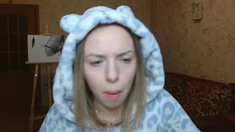 Snapshot of vanillamuffin chatting on October 18, 12:39 pm VanillaMuffin online show from October 18, 12:39 pm