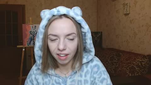 Snapshot of vanillamuffin chatting on October 26, 6:41 am VanillaMuffin online show from October 26, 6:41 am