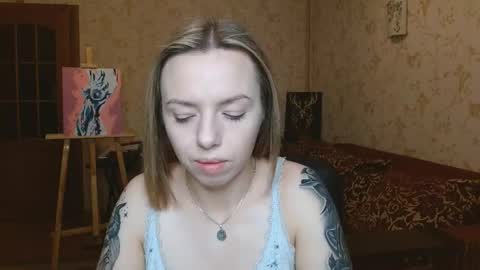 Snapshot of vanillamuffin chatting on November 10, 8:02 am VanillaMuffin online show from November 10, 8:02 am