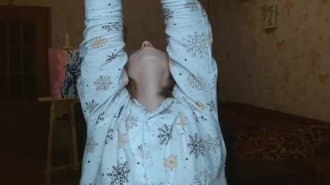 Snapshot of vanillamuffin chatting on February 9, 6:39 am VanillaMuffin online show from February 9, 6:39 am