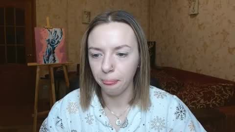 Snapshot of vanillamuffin chatting on February 15, 7:51 am VanillaMuffin online show from February 15, 7:51 am