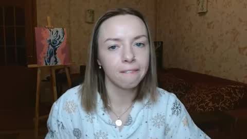 Snapshot of vanillamuffin chatting on February 16, 6:53 am VanillaMuffin online show from February 16, 6:53 am