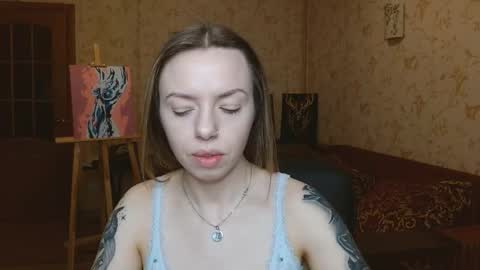 Snapshot of vanillamuffin chatting on March 11, 6:19 am VanillaMuffin online show from March 11, 6:19 am