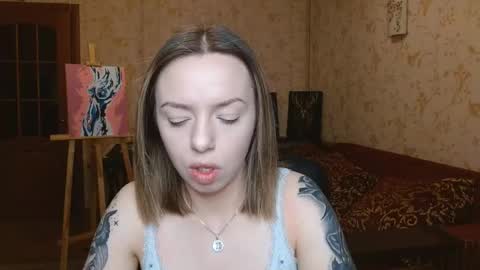 Snapshot of vanillamuffin chatting on March 30, 4:57 am VanillaMuffin online show from March 30, 4:57 am