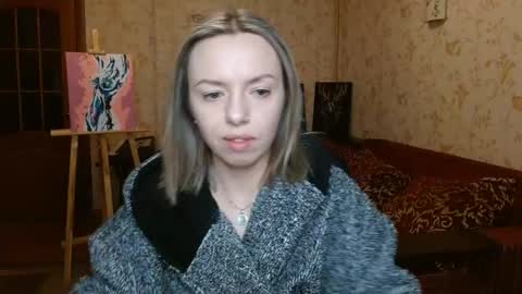 Snapshot of vanillamuffin chatting on April 14, 5:13 am VanillaMuffin online show from April 14, 5:13 am