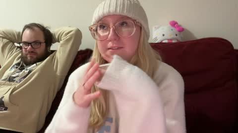 Snapshot of vanillapuddingpie chatting on February 1, 2:58 am vanillapuddingpie online show from February 1, 2:58 am