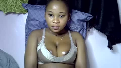 Snapshot of vanillavenus chatting on November 16, 11:32 pm vanillavenus online show from November 16, 11:32 pm