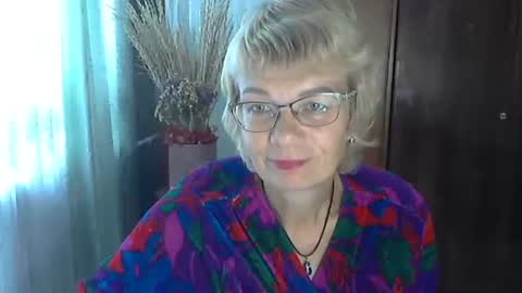 Vanillaxcreamy online show from September 27, 7:02 am