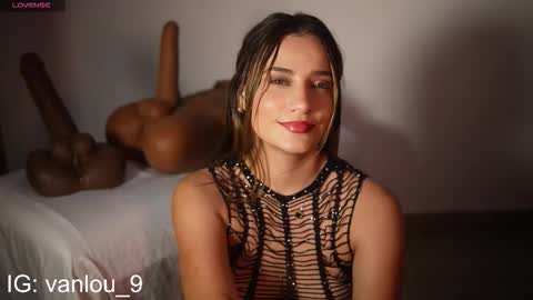 Snapshot of vaniluu9 chatting on October 22, 10:42 pm Vanilu online show from October 22, 10:42 pm