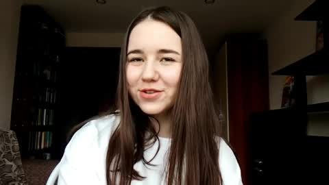 Snapshot of vanitavivona chatting on May 14, 2:24 pm Vanita online show from May 14, 2:24 pm