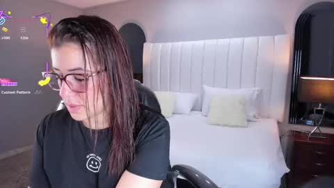 Karine online show from October 16, 11:44 am