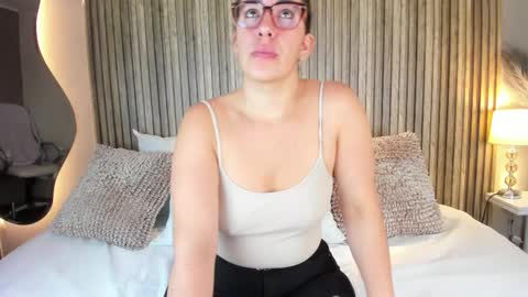 Karine online show from December 21, 11:39 am