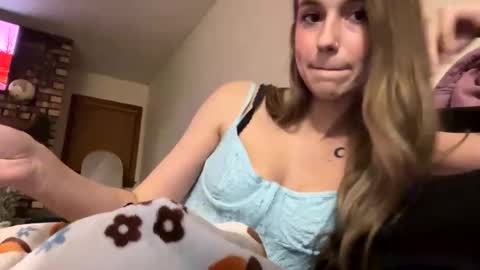 Vanna The Vixen  online show from February 20, 6:26 am