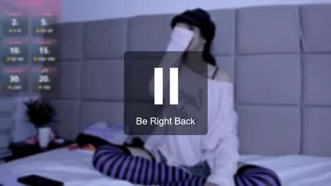 vannellope_96 online show from February 25, 7:45 pm