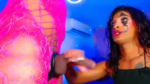 Snapshot of vannesa01 chatting on October 30, 7:36 pm vannesa01 online show from October 30, 7:36 pm