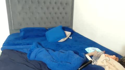 Vannesa online show from December 19, 2:45 am