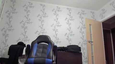 Snapshot of vano_822 chatting on June 17, 9:05 pm vano_822 online show from June 17, 9:05 pm