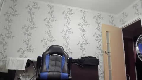 Snapshot of vano_822 chatting on June 24, 8:52 pm vano_822 online show from June 24, 8:52 pm