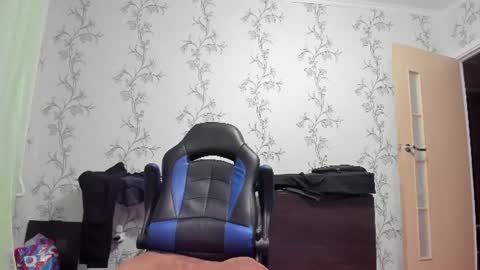 Snapshot of vano_822 chatting on June 28, 8:15 pm vano_822 online show from June 28, 8:15 pm