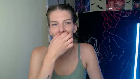 Vanessa online show from September 28, 6:19 am