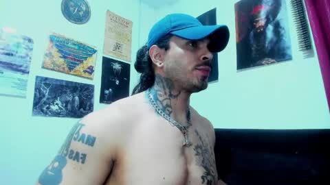Snapshot of vanvelckan_ chatting on June 7, 3:21 am vanvelckan_ online show from June 7, 3:21 am