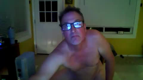 Snapshot of varaggo chatting on May 11, 5:46 am varaggo online show from May 11, 5:46 am