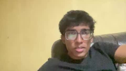 Snapshot of varun_00707 chatting on November 16, 2:33 pm varun_00707 online show from November 16, 2:33 pm