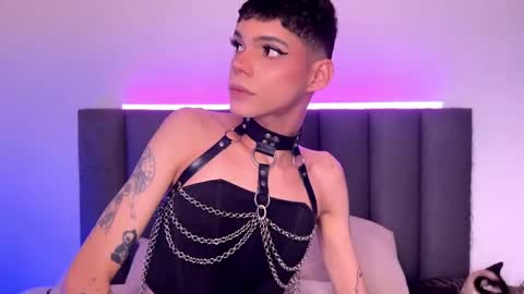  Varya Ferreira - independent model  online show from September 13, 11:59 pm
