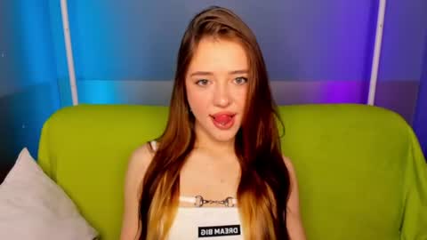 VasilisaLove online show from June 20, 1:52 am