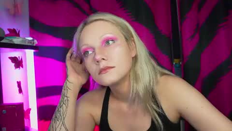 Snapshot of vasya_sylvia chatting on July 20, 6:38 am Vasya Sylvia online show from July 20, 6:38 am