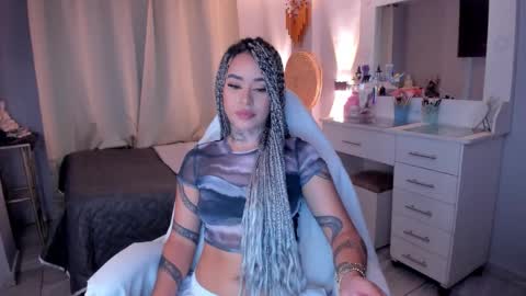 Vayolett Bass online show from January 10, 6:26 am