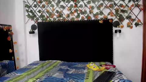 Snapshot of vdeborap chatting on February 23, 3:26 am debora online show from February 23, 3:26 am