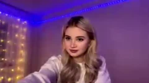 Snapshot of vedalipscomb chatting on February 6, 1:14 pm Monika online show from February 6, 1:14 pm