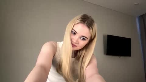 Snapshot of vedalipscomb chatting on March 2, 1:07 pm Monika online show from March 2, 1:07 pm