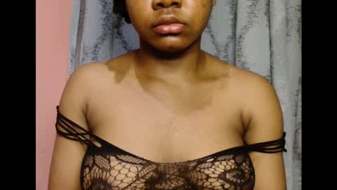 vee62 online show from April 4, 11:02 pm