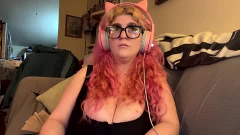 Veronica Lehane online show from December 14, 11:23 pm