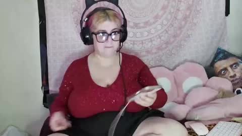 Veronica Lehane online show from December 17, 3:39 am