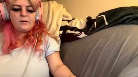 Veronica Lehane online show from December 18, 9:58 am