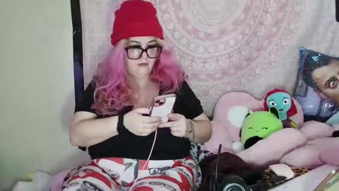 Veronica Lehane online show from December 22, 8:27 am